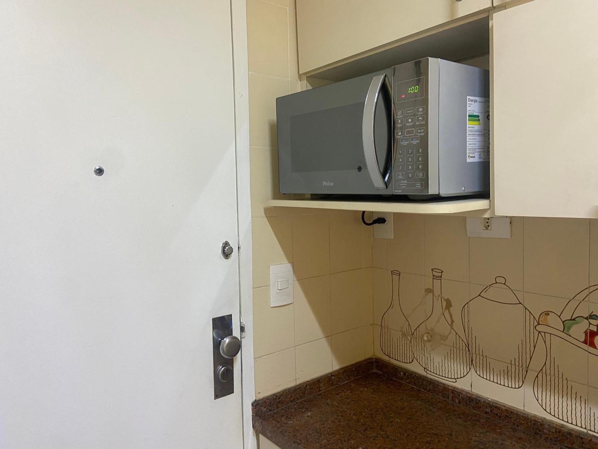 Apartamento Completo Na Praia De Copacabana 02 Quartos Com Vista Lateral Mar Em Andar Alto, Ar, Wifi , Netflix, Pauloangerami Rmvc18 Rio de Janeiro Bagian luar foto