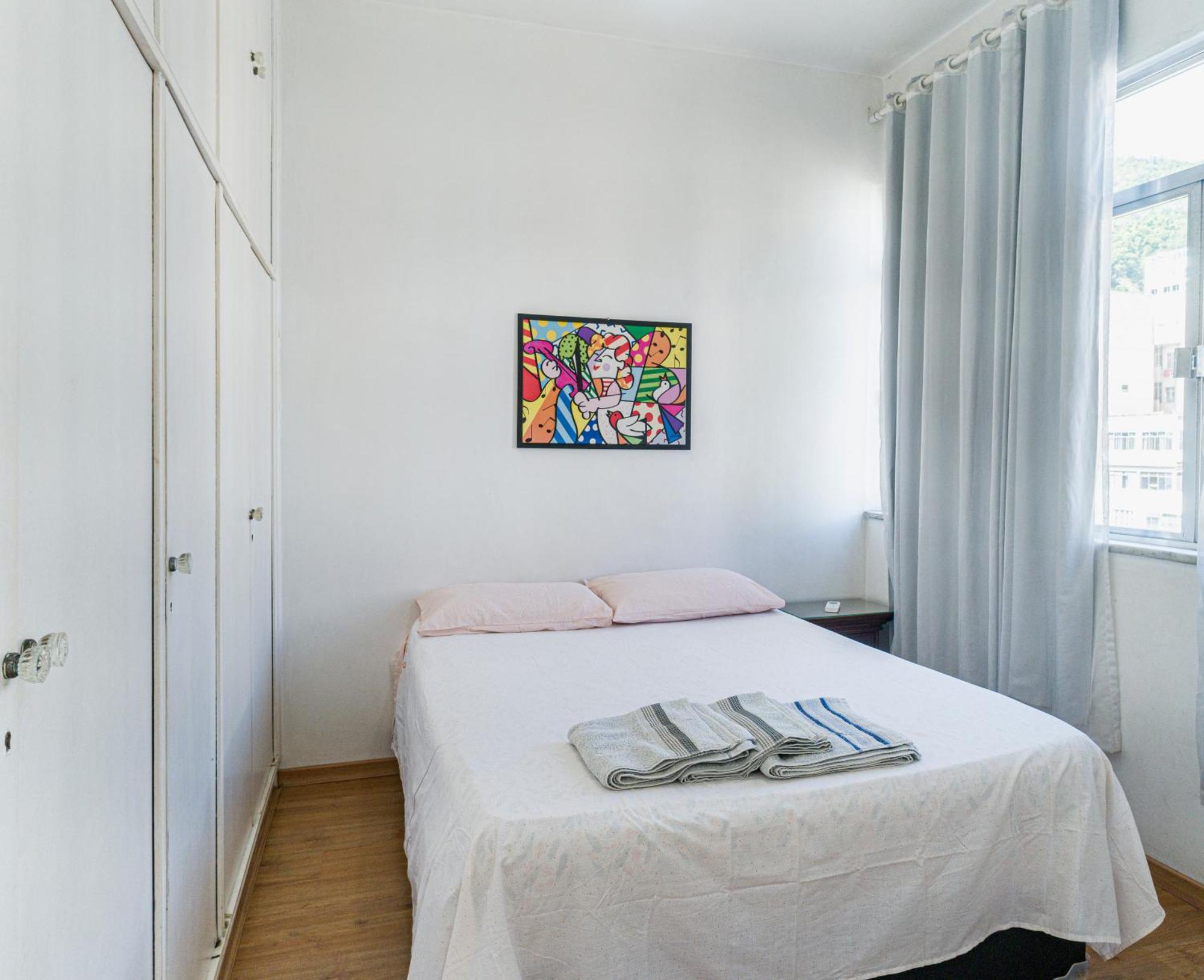 Apartamento Completo Na Praia De Copacabana 02 Quartos Com Vista Lateral Mar Em Andar Alto, Ar, Wifi , Netflix, Pauloangerami Rmvc18 Rio de Janeiro Bagian luar foto