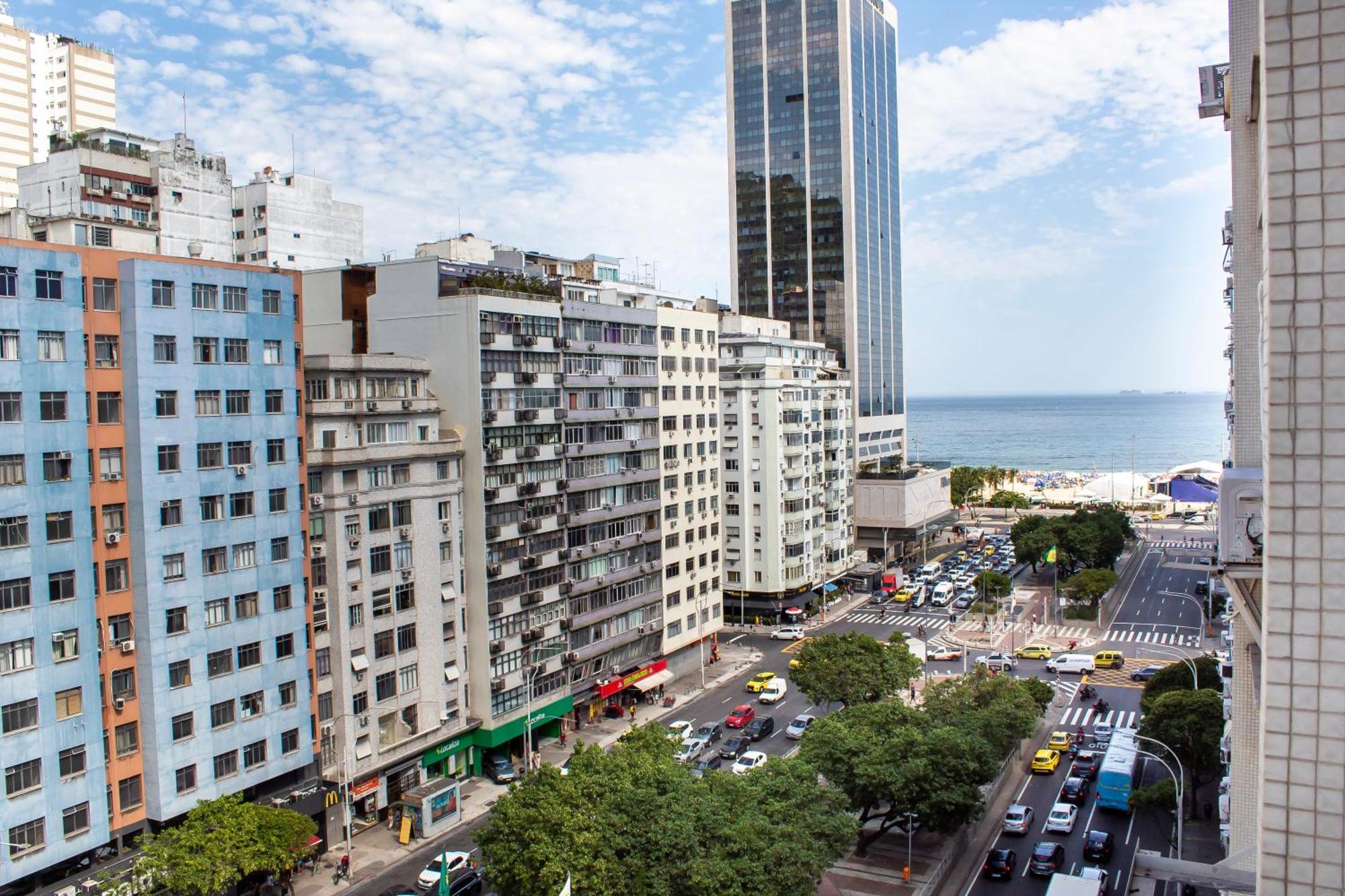 Apartamento Completo Na Praia De Copacabana 02 Quartos Com Vista Lateral Mar Em Andar Alto, Ar, Wifi , Netflix, Pauloangerami Rmvc18 Rio de Janeiro Bagian luar foto
