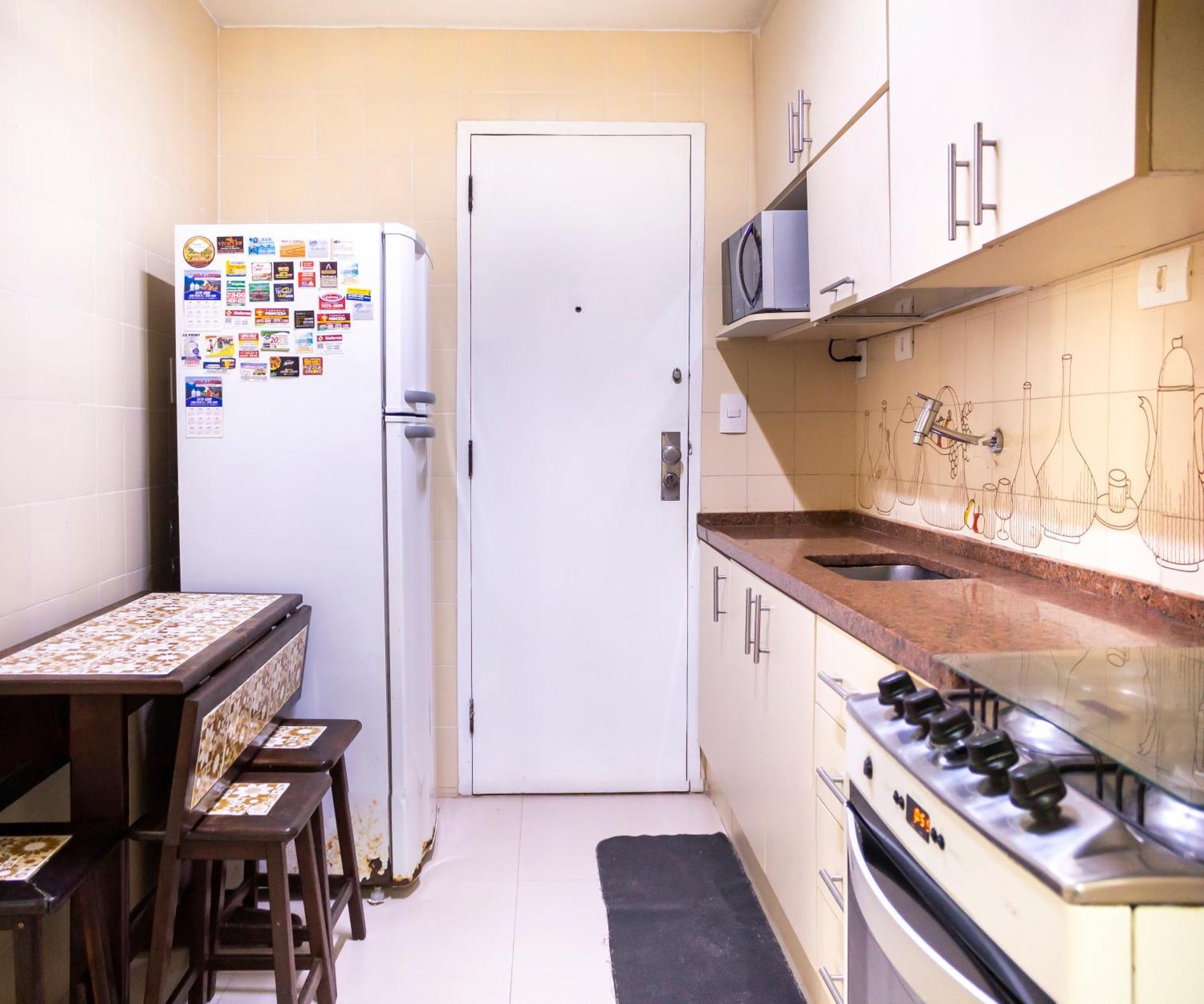Apartamento Completo Na Praia De Copacabana 02 Quartos Com Vista Lateral Mar Em Andar Alto, Ar, Wifi , Netflix, Pauloangerami Rmvc18 Rio de Janeiro Bagian luar foto