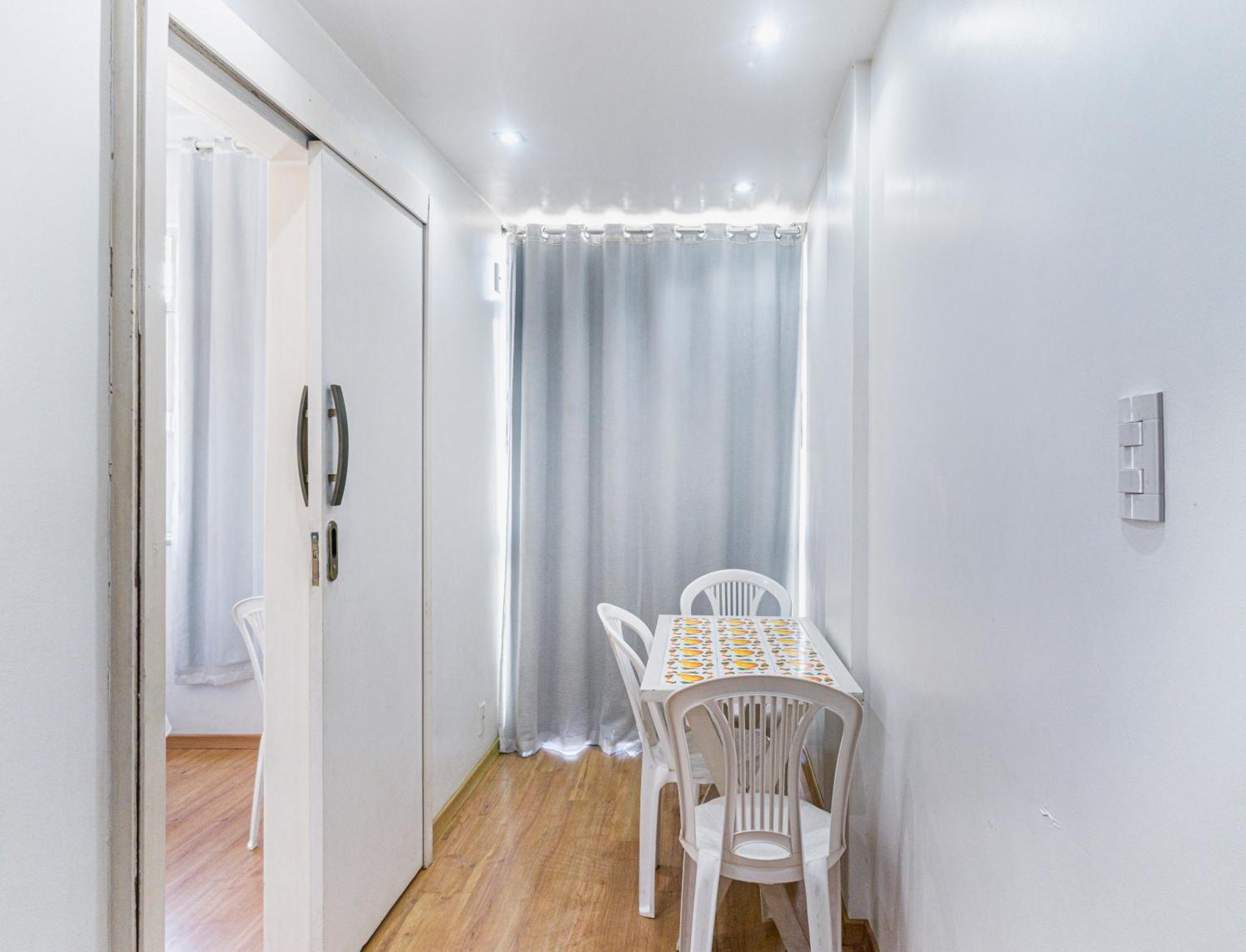 Apartamento Completo Na Praia De Copacabana 02 Quartos Com Vista Lateral Mar Em Andar Alto, Ar, Wifi , Netflix, Pauloangerami Rmvc18 Rio de Janeiro Bagian luar foto