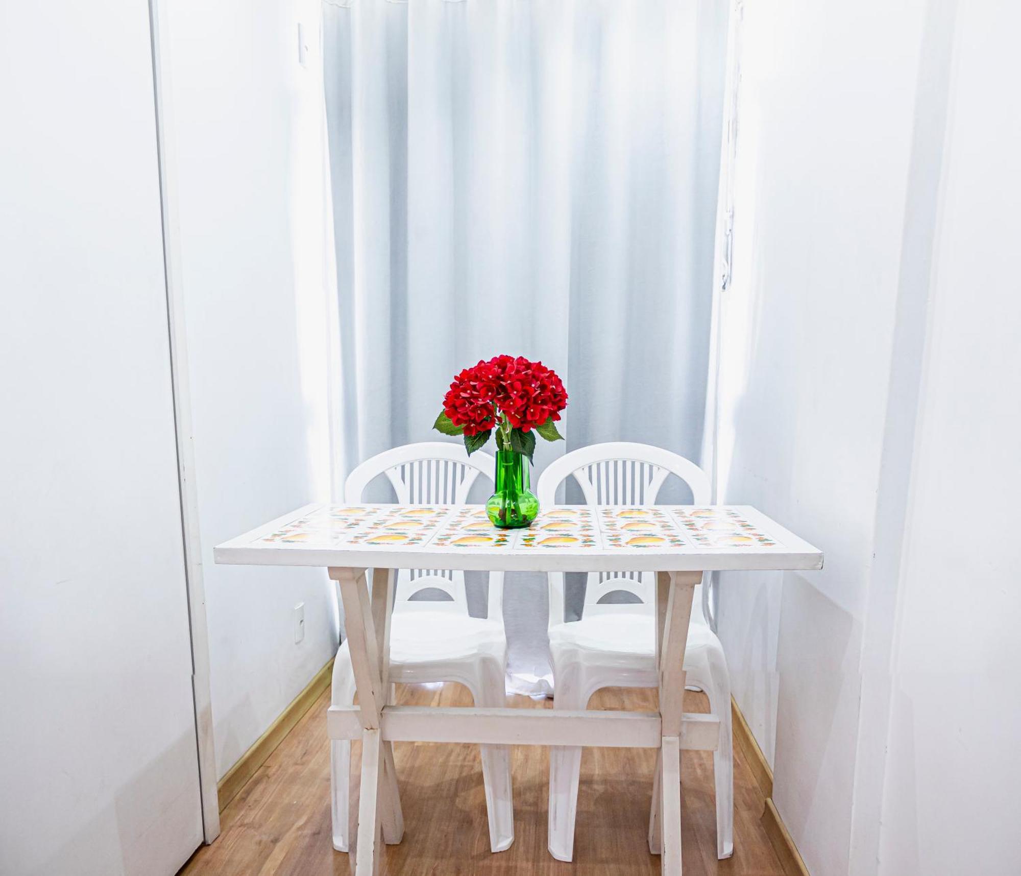Apartamento Completo Na Praia De Copacabana 02 Quartos Com Vista Lateral Mar Em Andar Alto, Ar, Wifi , Netflix, Pauloangerami Rmvc18 Rio de Janeiro Bagian luar foto